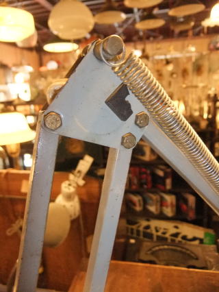  �X�C�x�����C�g�@�A���e�B�[�N�Ɩ��@�����v�@���C�g�@�g������